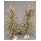 G - Holiday Decor Collection with Tablecloth, Ornaments, Garland, and Figurines