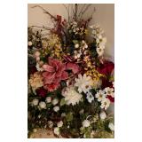 LL-FR - Large Collection of Assorted Artificial Flowers and Floral Stems