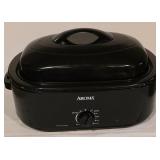 LL-FR - Aroma 15" x 24" Electric Roaster Oven with Lid and Rack