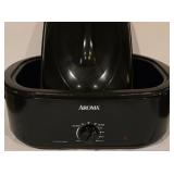 LL-FR - Aroma 15" x 24" Electric Roaster Oven with Lid and Rack