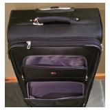 LL-FR - SwissGear Upright Rolling Suitcase 31in Black