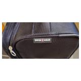 LL-FR - SwissGear Upright Rolling Suitcase 31in Black