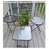 D - Outdoor Patio Set with 3 Rail Baskets, 2 Round and 1 Square Tables, Herb Planter