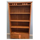 UL - Wooden Bookshelf with Drawer