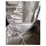 O - Samsonite Black Softside Spinner Carry-On Luggage