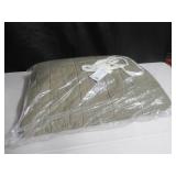 King/Cal King Color Moss  French Linen Box Stitch Quilt | BOKSER HOME