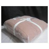 Size Full/Queen Color Clay French Linen Box Stitch Quilt | BOKSER HOME