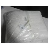 Size Full/Queen Color white French Linen Box Stitch Quilt BOKSER HOME