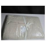 Size Full/Queen Color Putty Heather French Linen Box Stitch Quilt BOKSER HOME