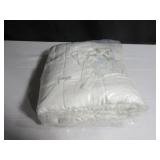 Size Full/Queen Color Cream French Linen Box Stitch Quilt  BOKSER HOME