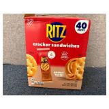 40 Packs of Ritz Peanut Butter Crackers