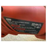 Black & Decker Hedge Hog-Cutter on Both Sides
