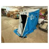 Clam Kenai Fish House w/Stool