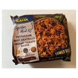 EE. Fettuccine Beef Meatballs Creamy Tomato Sauce