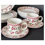 O - Majesticware by Oneida Cherries Jubilee Stoneware Dinnerware Set Service for 4