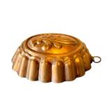 K - Vintage Copper Fleur-de-Lis Jelly Mold 6.5 x 4 Inches