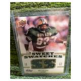 2010 Upper Deck NCAA SweetSpot Swatches Jersey Relic Mike Singletary