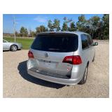 2011 Volkswagen Routan