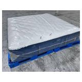 Stearns & Foster Lux Hybrid Medium Firm King Mattress - MSRP $3,899.00 - No Reserve!