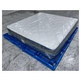Stearns & Foster Lux Hybrid Medium Firm King Mattress - MSRP $3,899.00 - No Reserve!