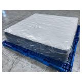 Stearns & Foster Lux Hybrid Medium Firm King Mattress - MSRP $3,899.00 - No Reserve!