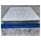 Beautyrest PressureSmart Extra Firm King Mattress - MSRP $2,899.99 - No Reserve!