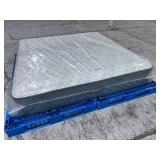 Beautyrest PressureSmart Extra Firm King Mattress - MSRP $2,899.99 - No Reserve!