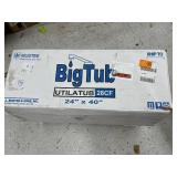 BigTub Utilatub Combo 40 in. x 24 in. 33 in. Polypropylene Floor Mount Utility Tub with Pull-Out Faucet in White