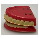 Vintage Amazing Yakity-Yak Wind Up Chattering Teeth Complete In Original Box