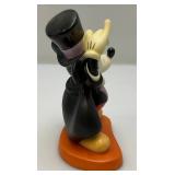 Vintage WDCC Mickey Mouse Magician Mickey " On With The Show" 1997 Membership Sculpture In Original Box With COA