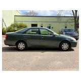 2003 TOYOTA CAMRY LE *No Accidents Reported* (NO RESERVE)
