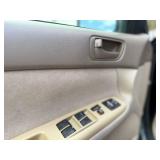 2003 TOYOTA CAMRY LE *No Accidents Reported* (NO RESERVE)