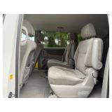 2004 TOYOTA SIENNA CE 7 PASSENGER (NO RESERVE)