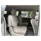 2004 TOYOTA SIENNA CE 7 PASSENGER (NO RESERVE)