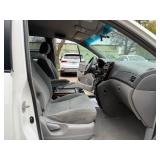 2004 TOYOTA SIENNA CE 7 PASSENGER (NO RESERVE)