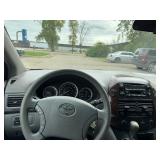 2004 TOYOTA SIENNA CE 7 PASSENGER (NO RESERVE)