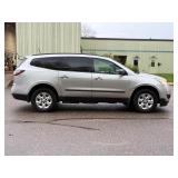 2015 CHEVROLET TRAVERSE LS *No Accidents* (NO RESERVE)