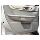 2015 CHEVROLET TRAVERSE LS *No Accidents* (NO RESERVE)