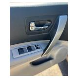 2013 NISSAN ROGUE SV *No Accidents | All Wheel Drive* (NO RESERVE)