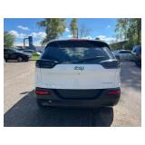 2015 JEEP CHEROKEE SPORT (NO RESERVE)