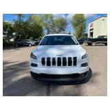 2015 JEEP CHEROKEE SPORT (NO RESERVE)