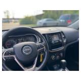 2015 JEEP CHEROKEE SPORT (NO RESERVE)