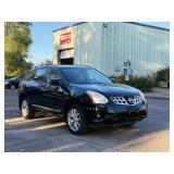 2013 NISSAN ROGUE SV *No Accidents | All Wheel Drive* (NO RESERVE)