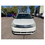 2009 FORD FOCUS SE *No Accidents* (NO RESERVE)