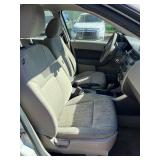 2009 FORD FOCUS SE *No Accidents* (NO RESERVE)