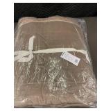 King/Cal King Velvet Quilt - 100% Cotton Shell
