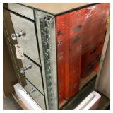 UNITED FURNITURE SIDE TABLE, ALL MIRROR