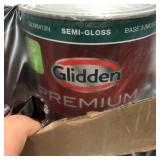 4 @ QUART GLIDDEN PREMIUM, BASE 3, SEMI-GLOSS