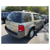 2002 Ford Explorer XLS 4x4