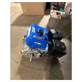 DUROMAX 420cc 1 in. Gasoline Multi-Purpose Horizontal Key Shaft Recoil Start Portable Engine 50-State Broken Customer Returns See Pictures